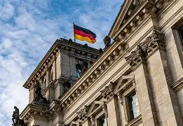 德国男篮主帅调整阵容，期待在国际赛场有所突破的简单介绍